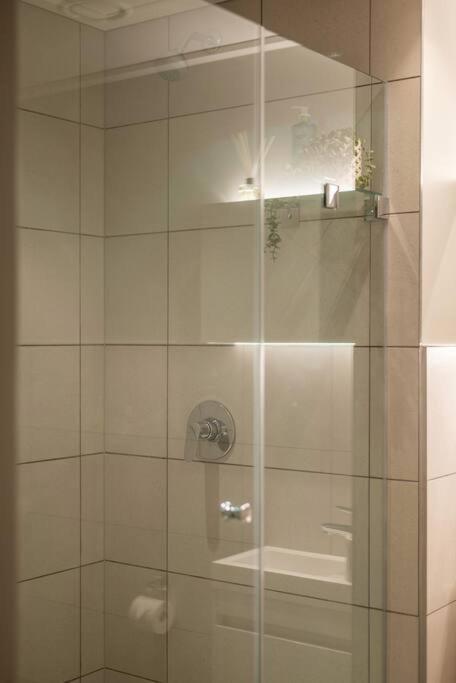 Cityscape Haven: Stylish Studio 开普敦 外观 照片